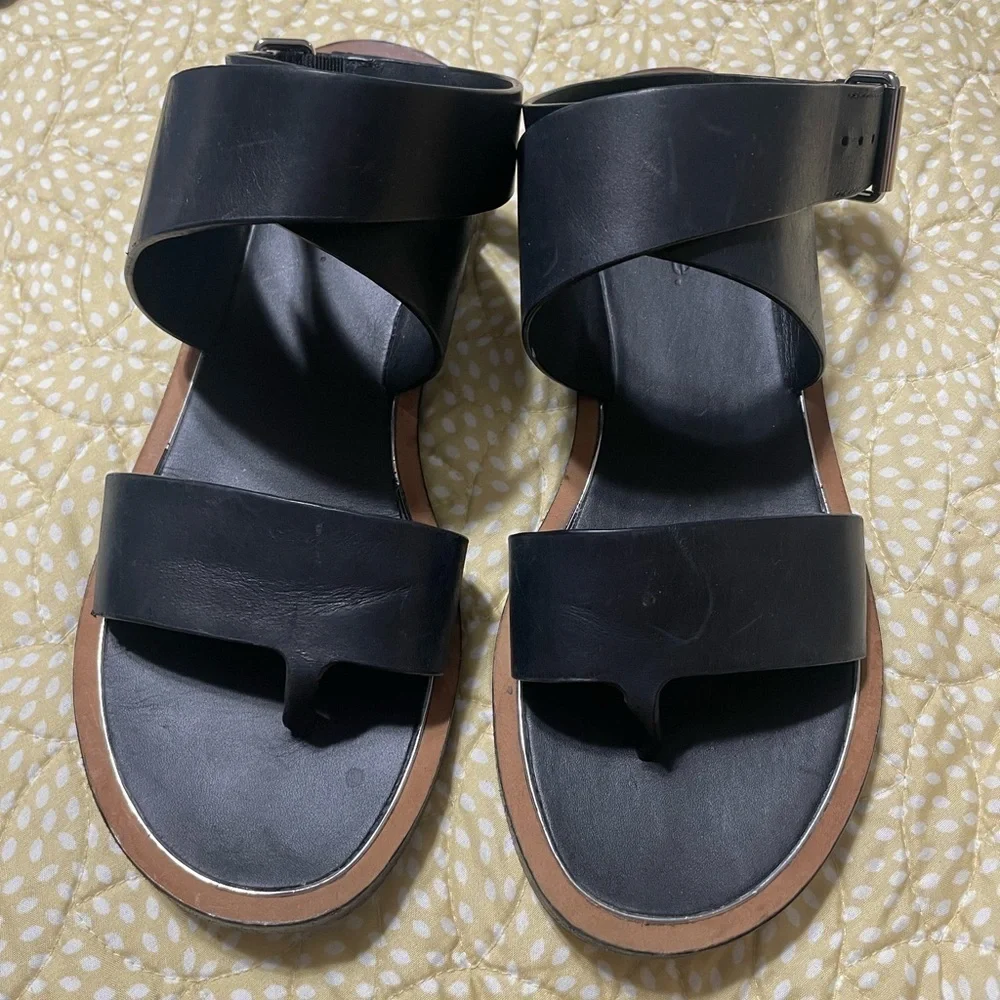 VINCE Mailin Leather Ankle Strap Leather Sandals